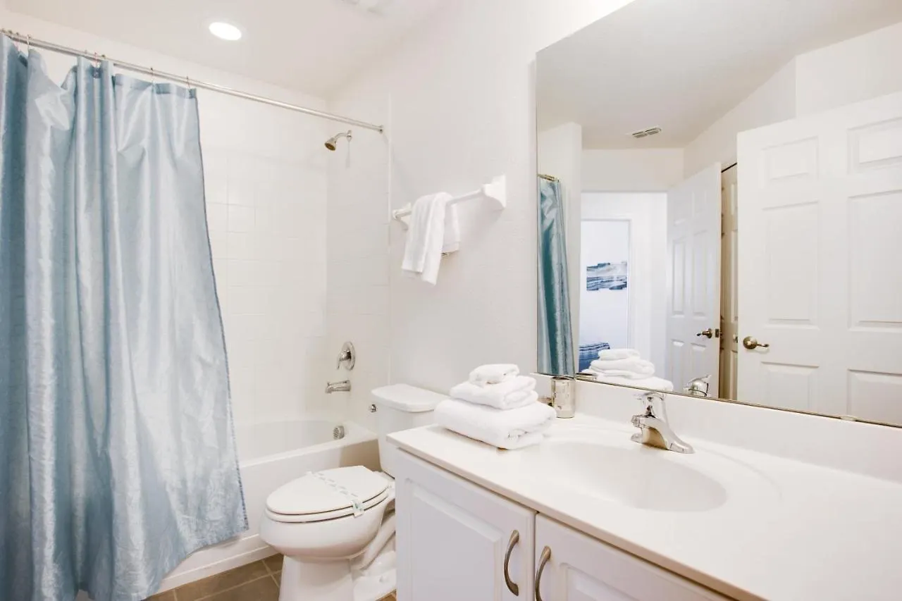 2569Rosemont Villa Davenport United States